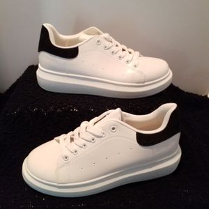 White / Black Oversized Chunky Sneakers